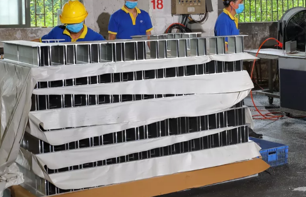 向假冒伪劣铝材产品重拳出击！中亚铝业教你如何辨别真假！(图7)